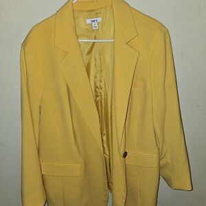 Bar III Women's Yellow Blazer